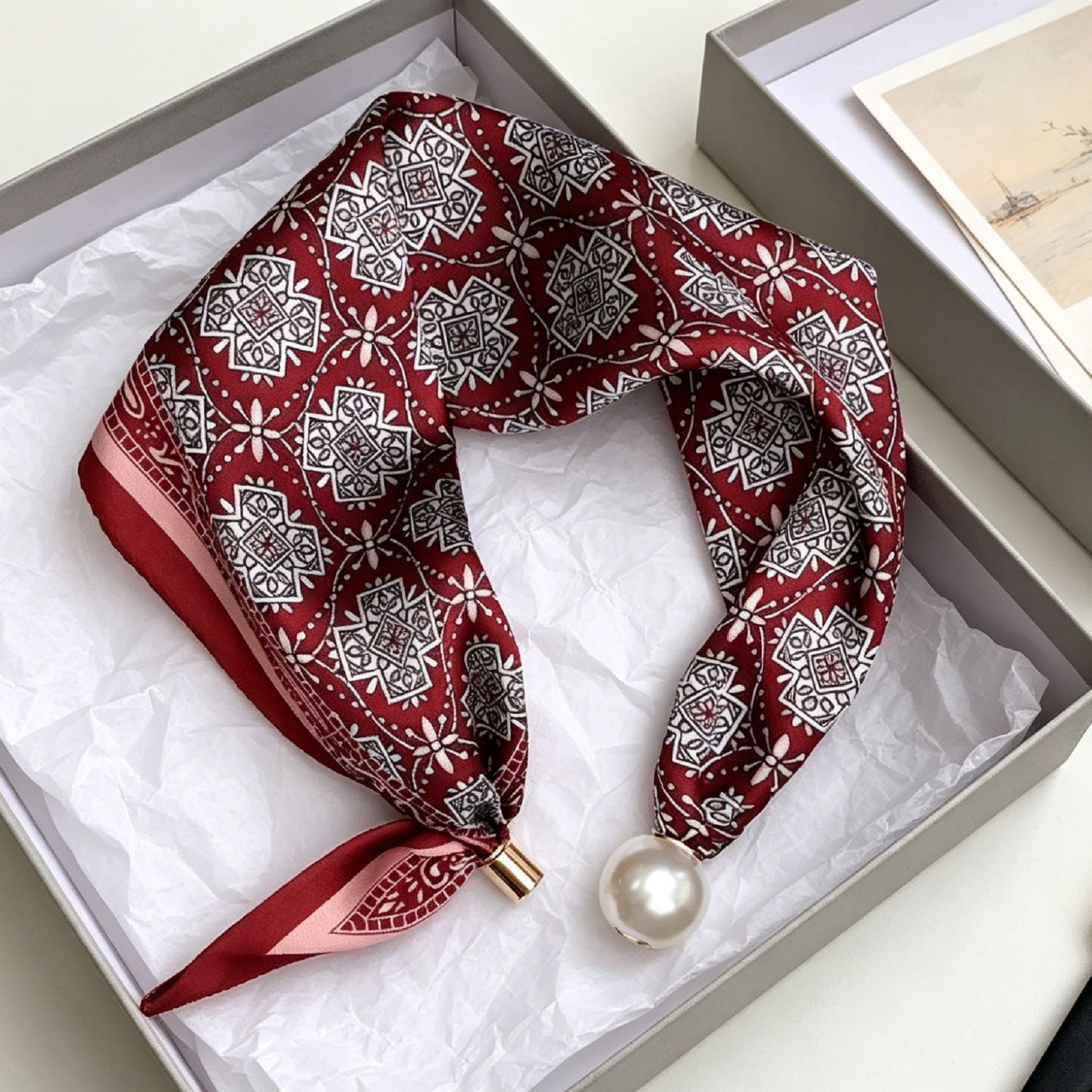 Elegant Chic Pearl Stripe Scar - Ascot Neck Scarf recensie en prijs