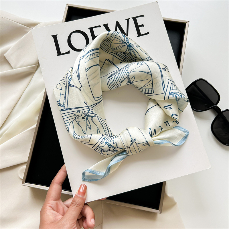Vintage Sketch Print Satin Sma - Ascot Neck Scarf recensie en prijs