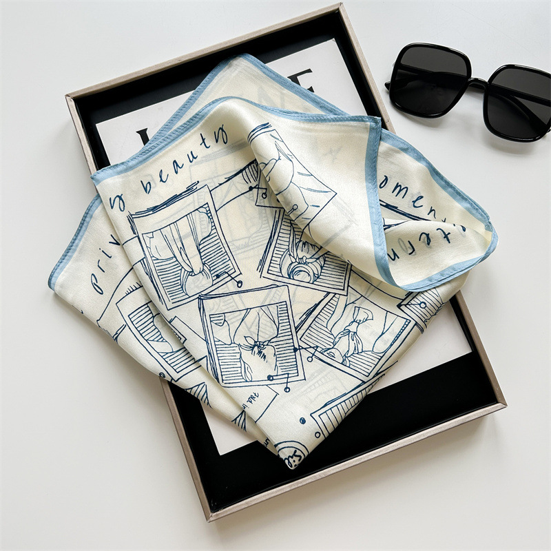 Vintage Sketch Print Satin Sma - Ascot Neck Scarf recensie en prijs