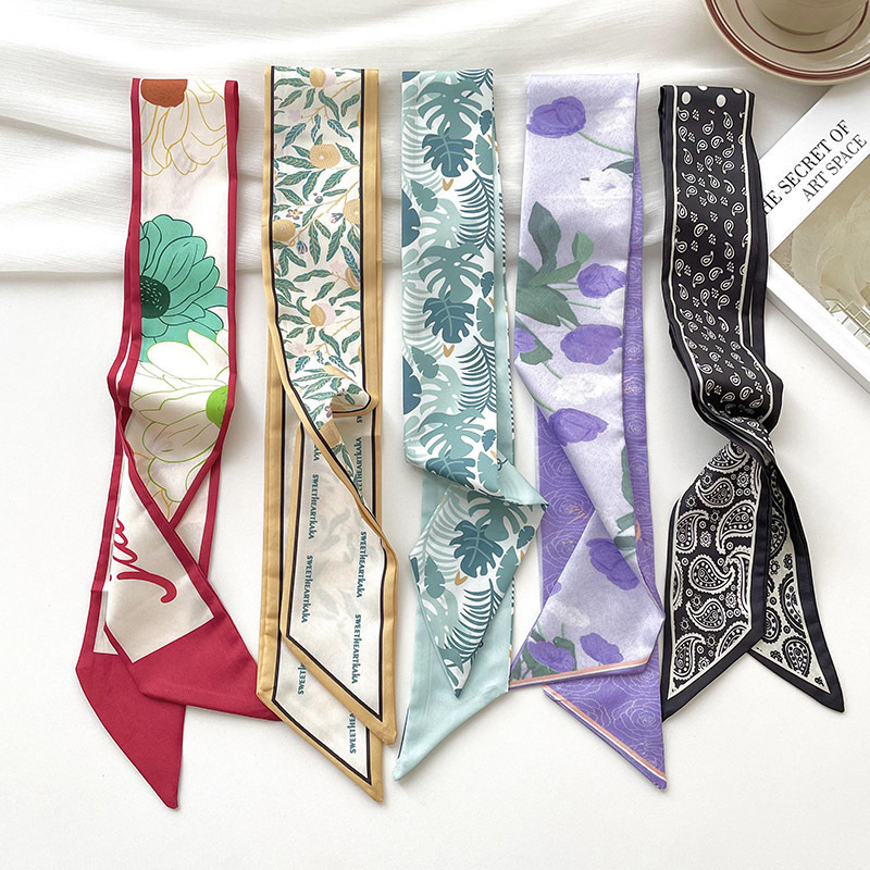 New luxury Brand Model Small S - Silk Neck Scarf recensie en prijs
