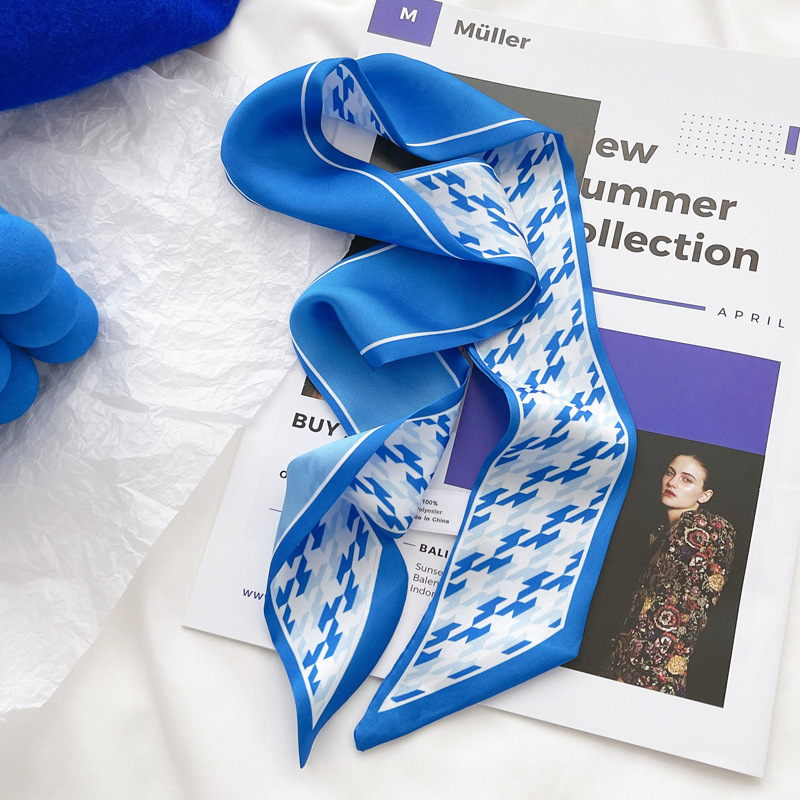 Klein blue silk scarf new chec - Bandana Cotton recensie en prijs